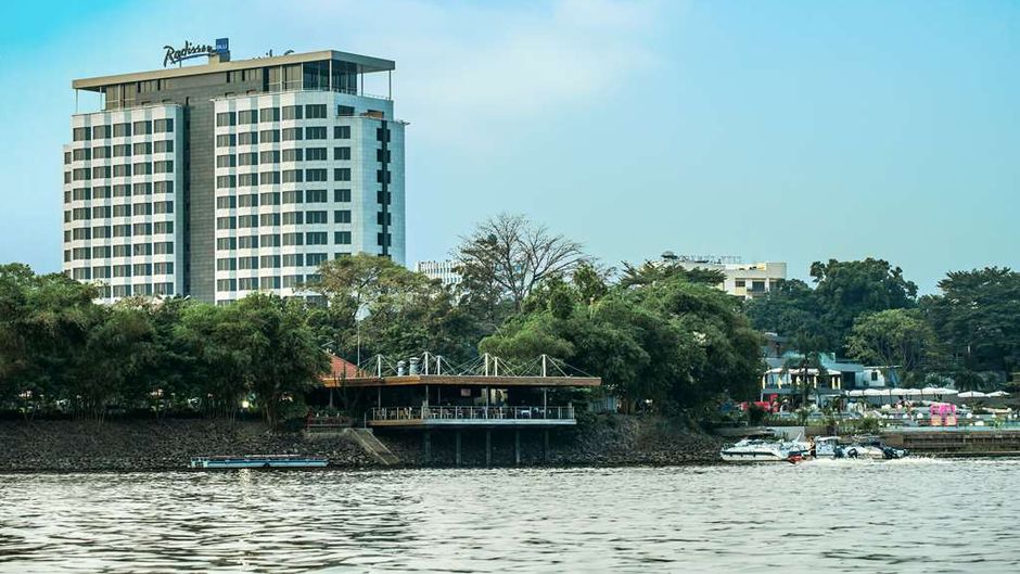 Radisson Blu M'bamou Palace Hotel Exterior