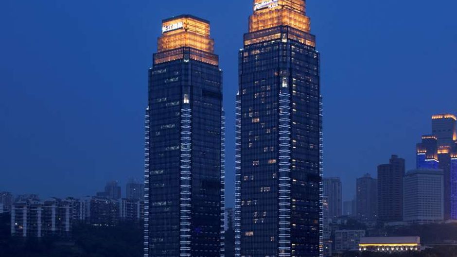 Radisson Blu Plaza Chongqing Exterior