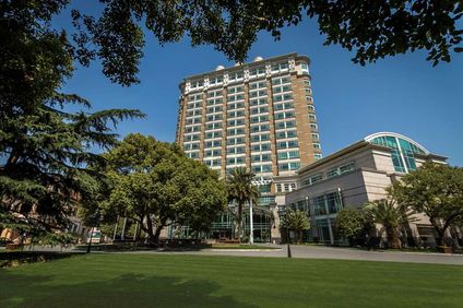 Radisson Coll Hotel, Xing Guo Shanghai