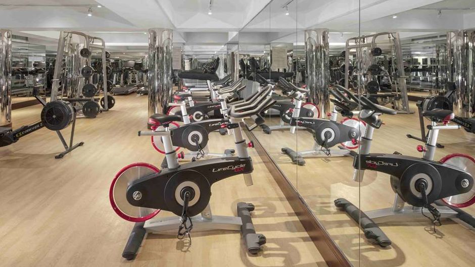 Radisson Blu Hotel Shanghai New World Health