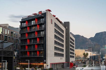 Radisson RED Hotel, V&A Waterfront