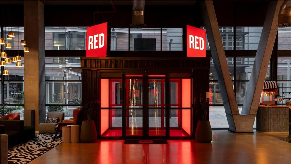 Radisson RED Hotel, V&A Waterfront Lobby