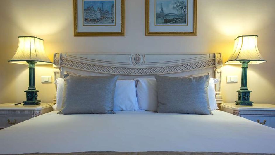Radisson Blu Le Vendome Hotel Room