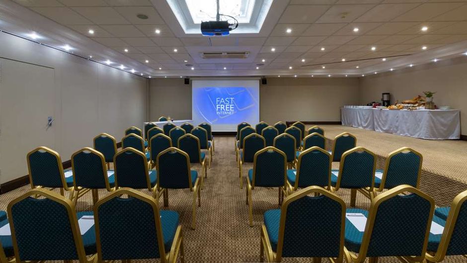 Radisson Blu Le Vendome Hotel Meeting