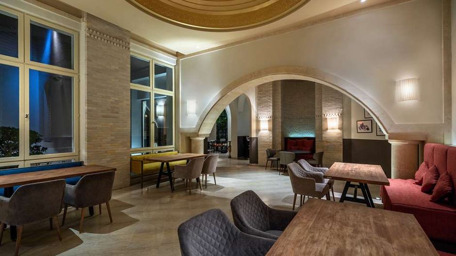 Radisson Blu Palace Resort & Thalasso Restaurant