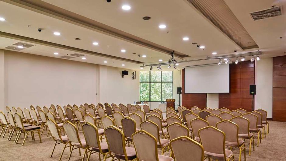 Radisson Blu Hotel Yerevan Meeting