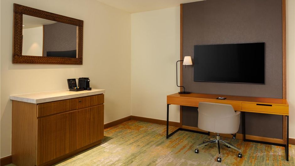 Radisson Golf & Convention Centre Batam Room