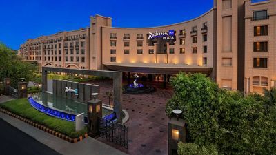 Radisson Blu Plaza Delhi Airport