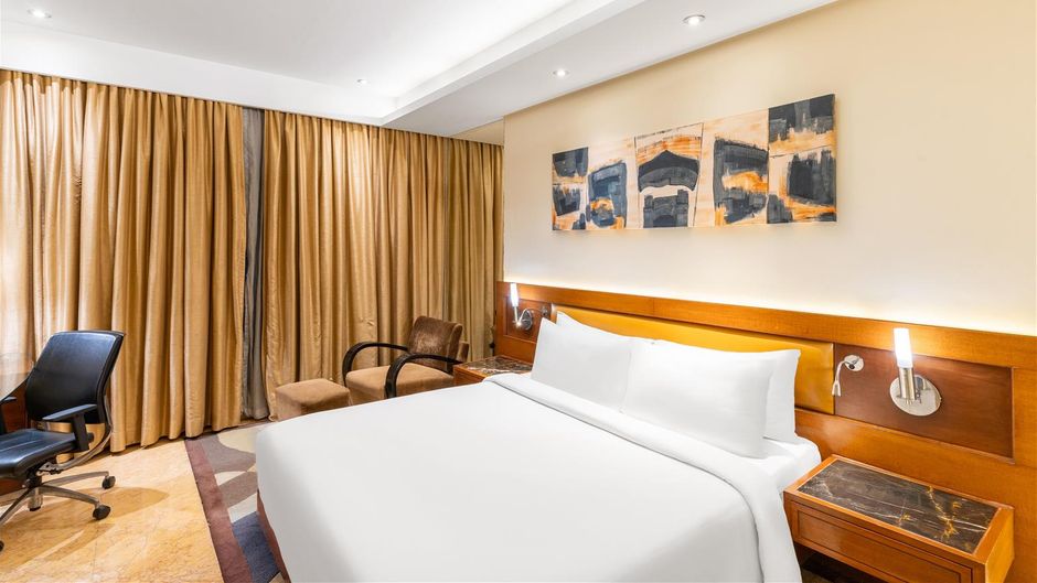 Radisson Blu Kaushambi Delhi NCR Room
