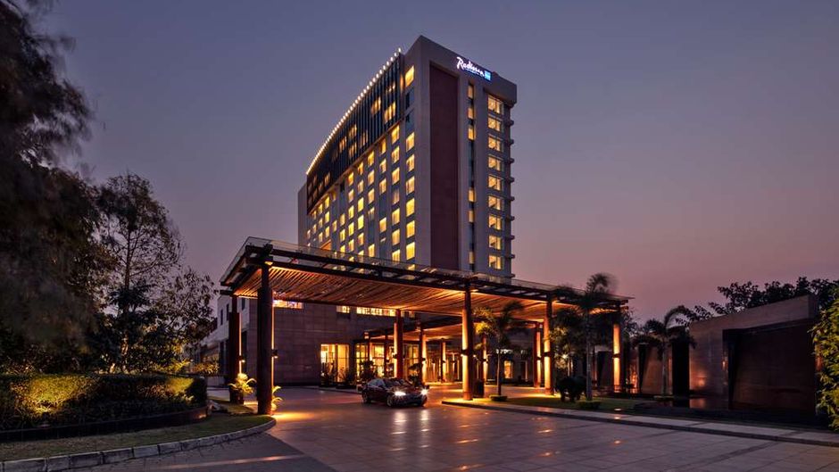 Radisson Blu Hotel Guwahati Exterior