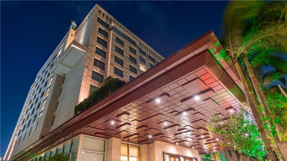 Radisson Blu Hotel Nagpur Exterior