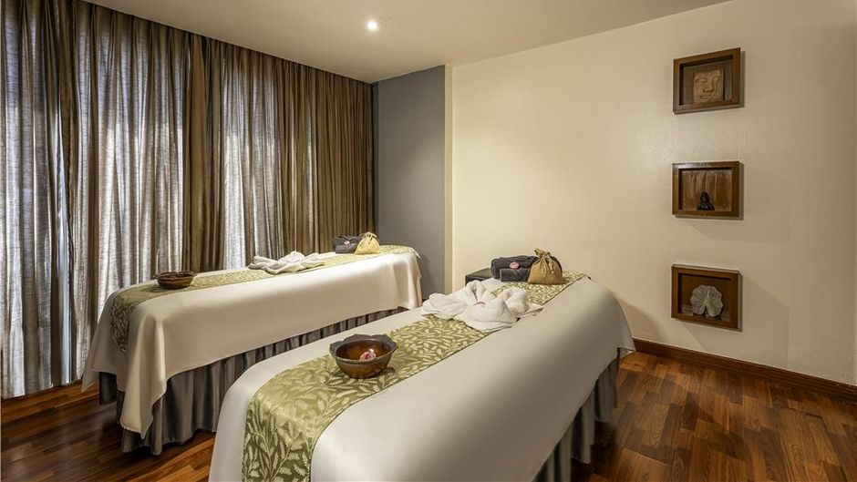 Radisson Blu Hotel  Pune  Kharadi Spa