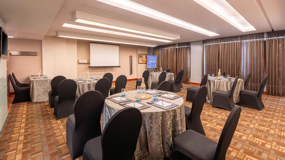 Radisson Blu Hotel  Pune  Kharadi Meeting