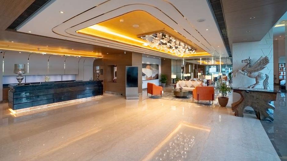 Radisson Blu Pune Hinjewadi Lobby