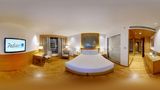 <b>Radisson Blu New Delhi Dwarka Room</b>. Virtual Tours powered by <a href="https://iceportal.shijigroup.com/" title="IcePortal" target="_blank">IcePortal</a>.