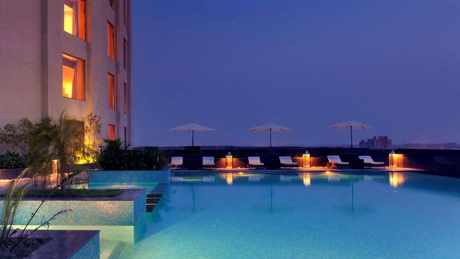 Radisson Blu New Delhi Dwarka Pool