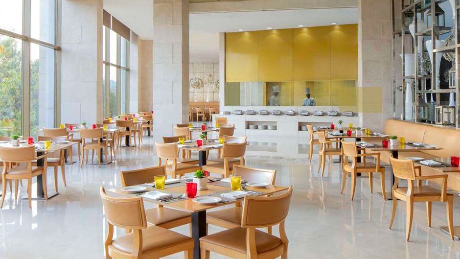 Radisson Blu New Delhi Dwarka Restaurant