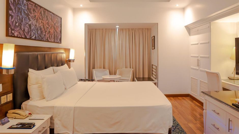 Radisson Blu Kochi Room