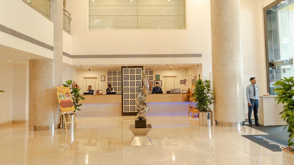 Radisson Blu Kochi Lobby