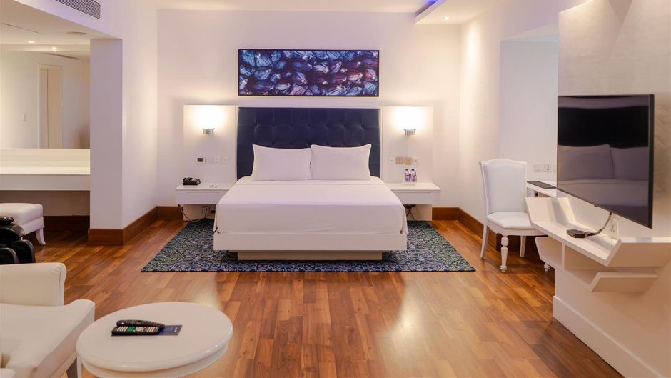 Radisson Blu Kochi Suite