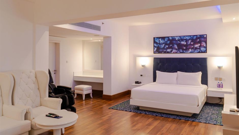 Radisson Blu Kochi Suite