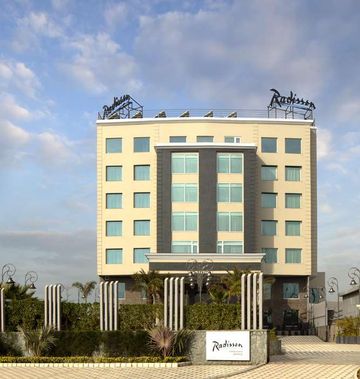 Radisson Chandigarh Zirakpur