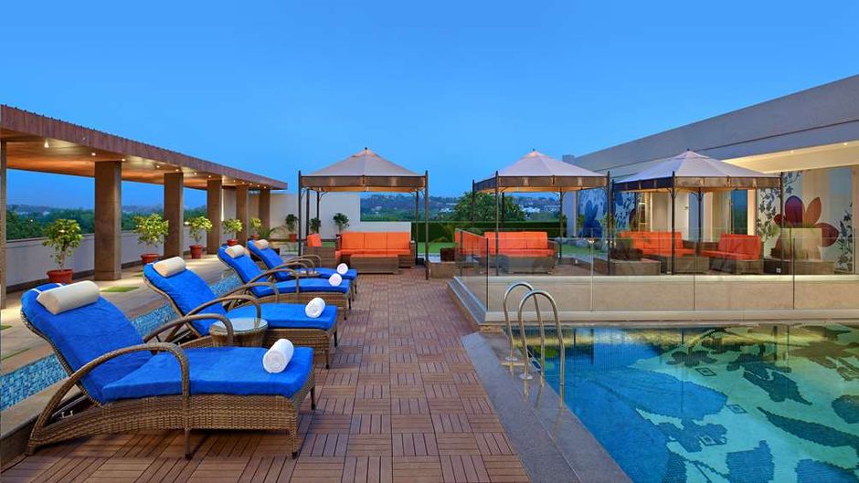 Radisson Gwalior Pool