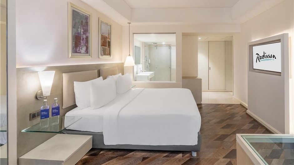 Radisson Hyderabad Hitec City Suite
