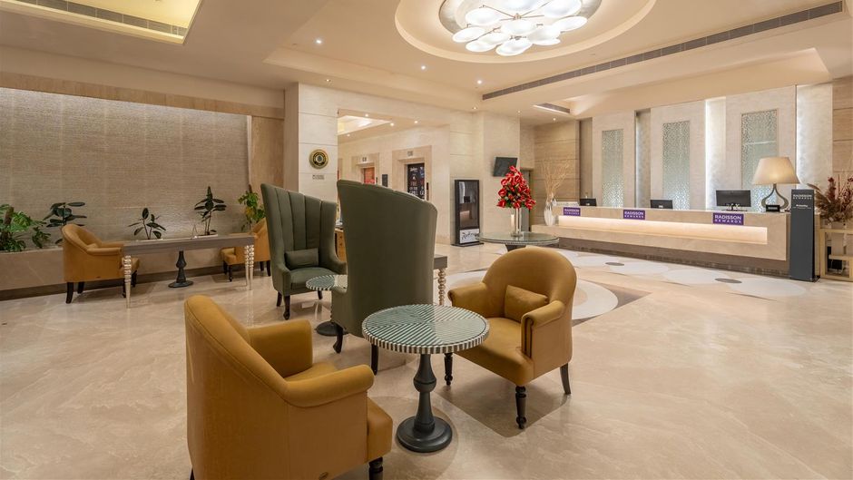 Radisson Hyderabad Hitec City Lobby