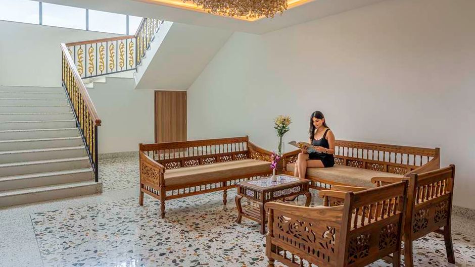Radisson Blu Resort Karjat Lobby