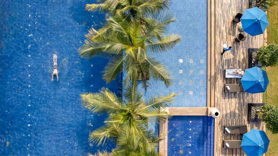 Radisson Blu Resort Karjat Pool