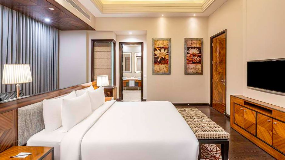 Radisson Noida Suite
