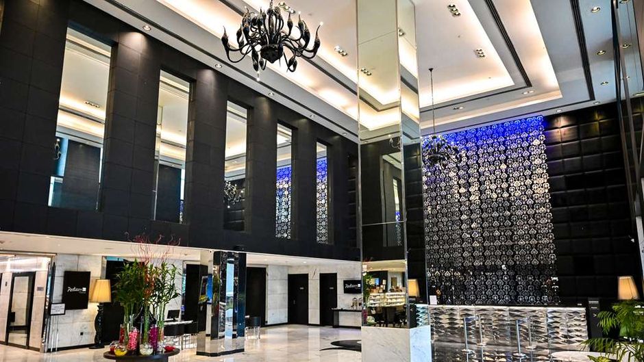 Radisson Hotel New Delhi Paschim Vihar Lobby