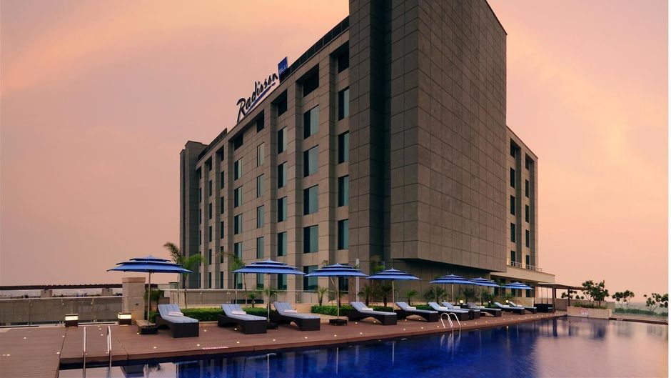 Radisson Hotel New Delhi Paschim Vihar Exterior