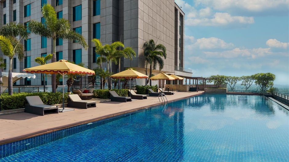 Radisson Hotel New Delhi Paschim Vihar Pool