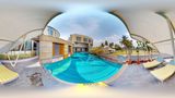 <b>Radisson Salem Pool</b>. Virtual Tours powered by <a href="https://iceportal.shijigroup.com/" title="IcePortal" target="_blank">IcePortal</a>.