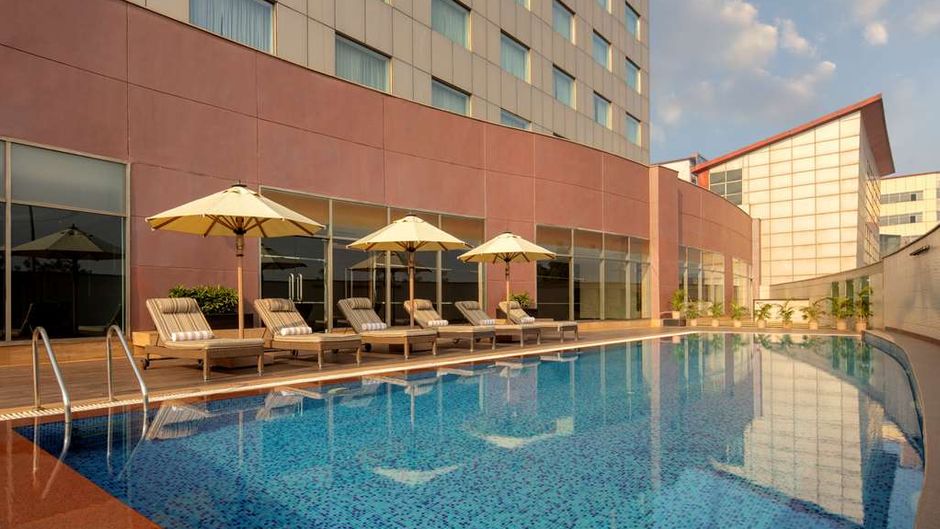 Radisson Gurugram Udyog Vihar Pool