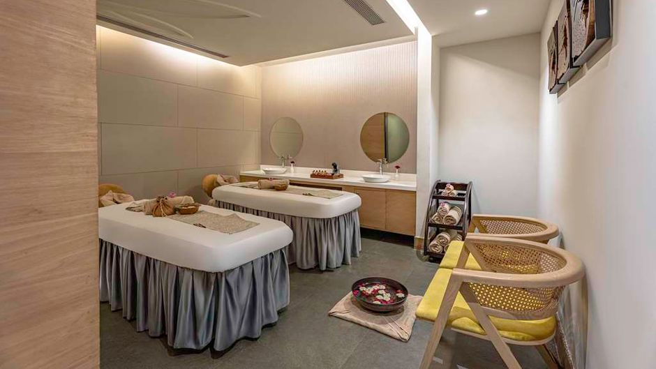 Radisson Gurugram Udyog Vihar Spa