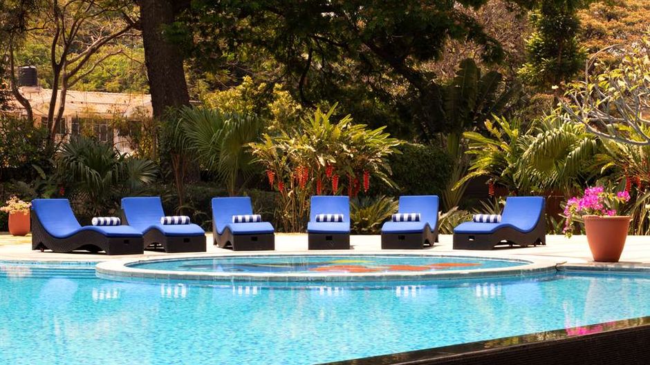 Radisson Blu Plaza Hotel Mysore Pool