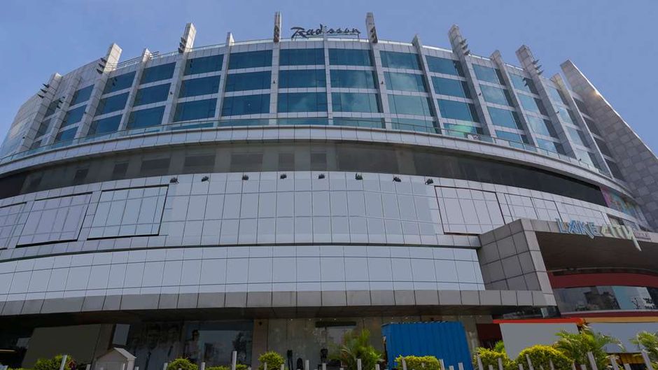 Radisson Udaipur Exterior