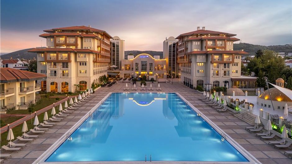 Radisson Blu Resort & Spa, Cesme Exterior