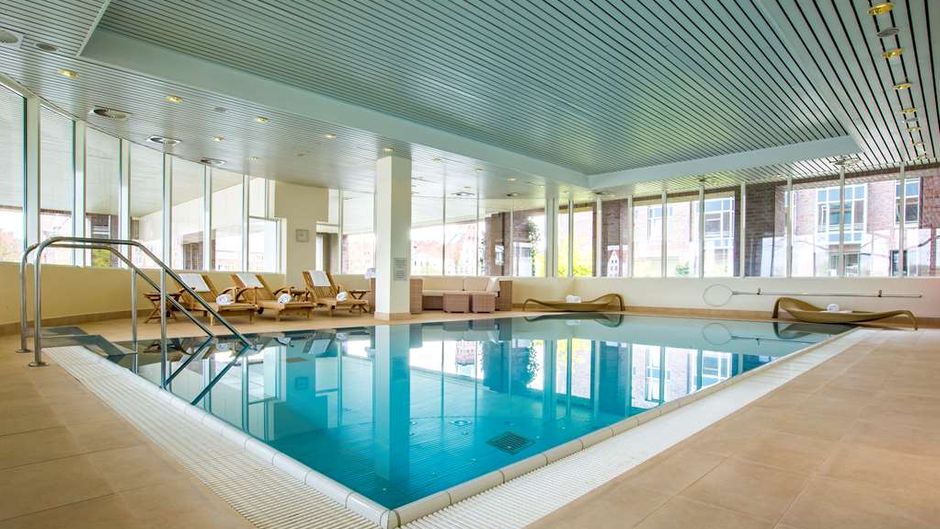 Radisson Blu Senator Hotel Pool
