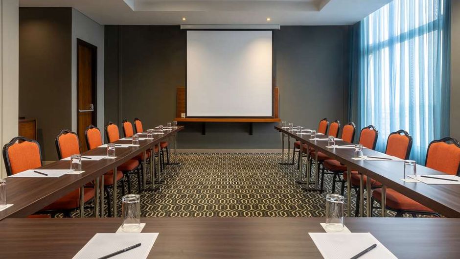 Radisson Blu Okoume Palace Hotel Meeting