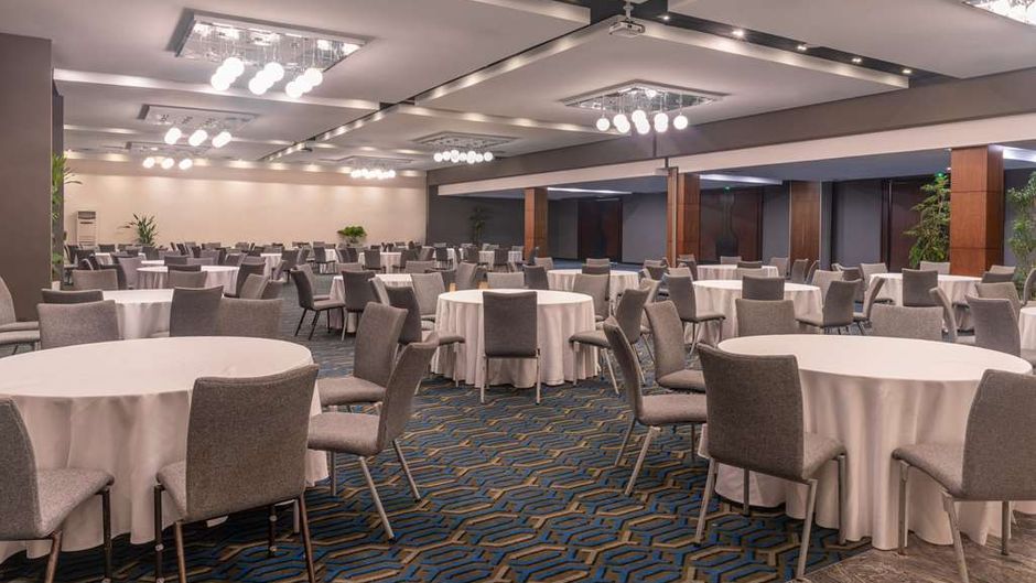 Radisson Blu Okoume Palace Hotel Ballroom