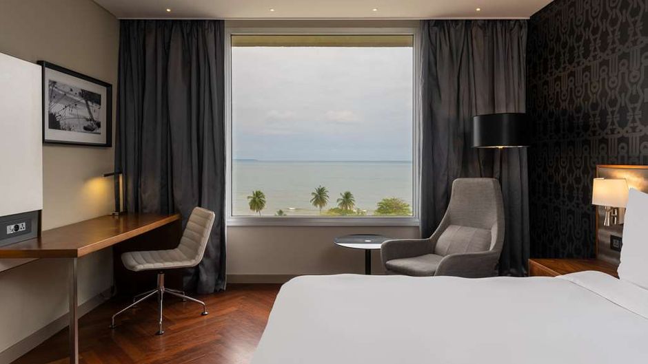Radisson Blu Okoume Palace Hotel Room