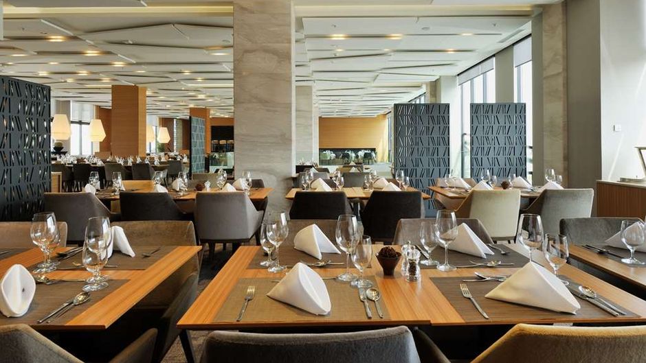 Radisson Blu Plaza Hotel, Ljubljana Restaurant