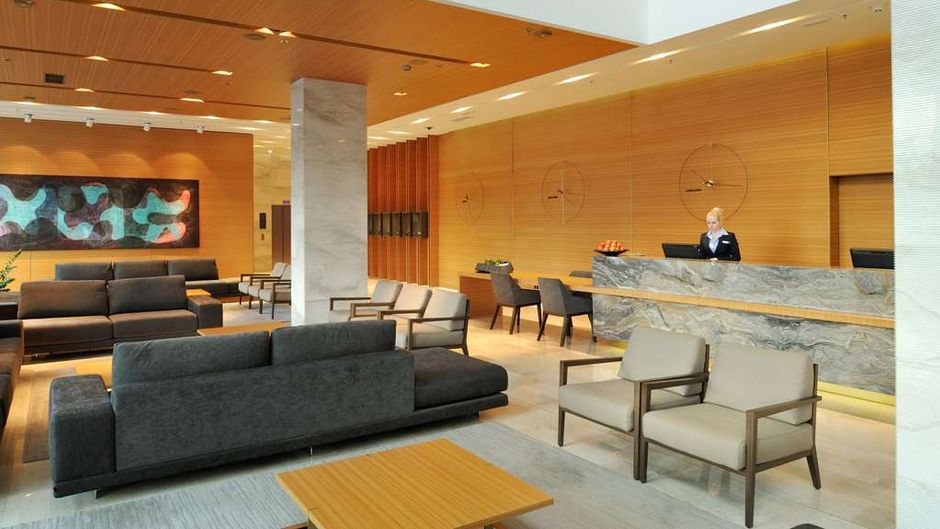 Radisson Blu Plaza Hotel, Ljubljana Lobby