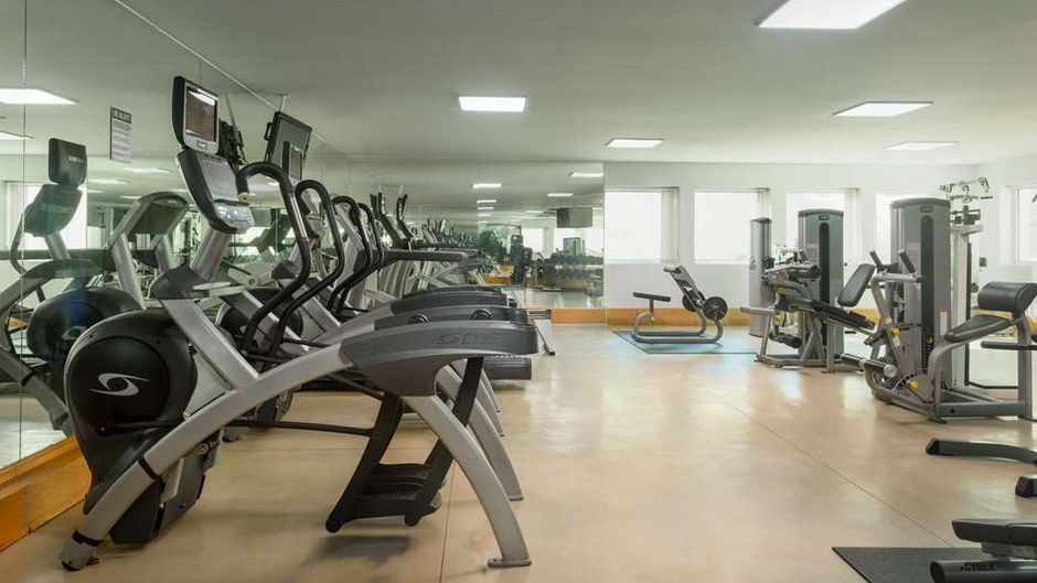 Radisson Blu Hotel Muscat Health