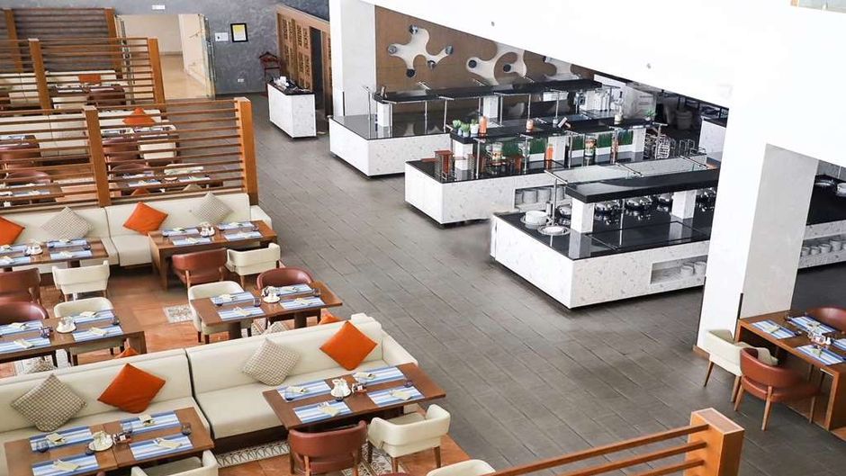 Radisson Blu Hotel & Resort, Sohar Restaurant