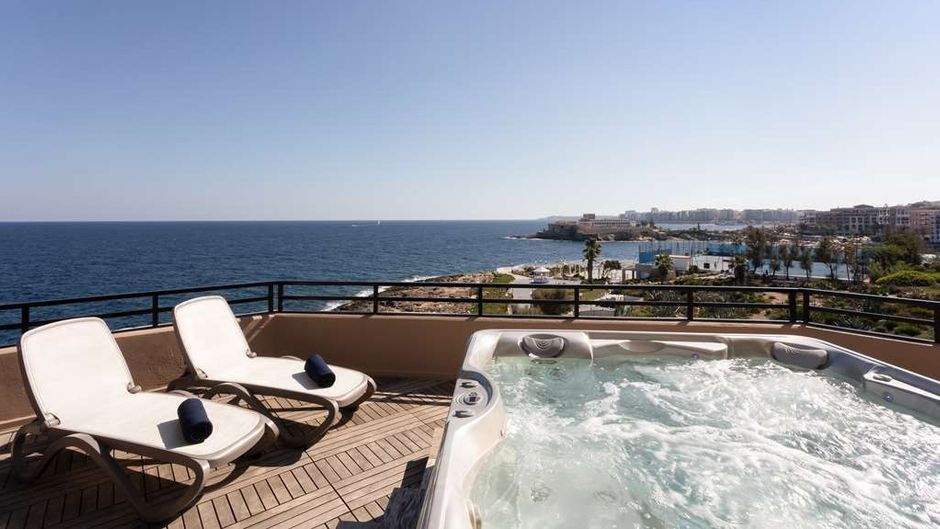 Radisson Blu Resort Malta St Julian's Suite